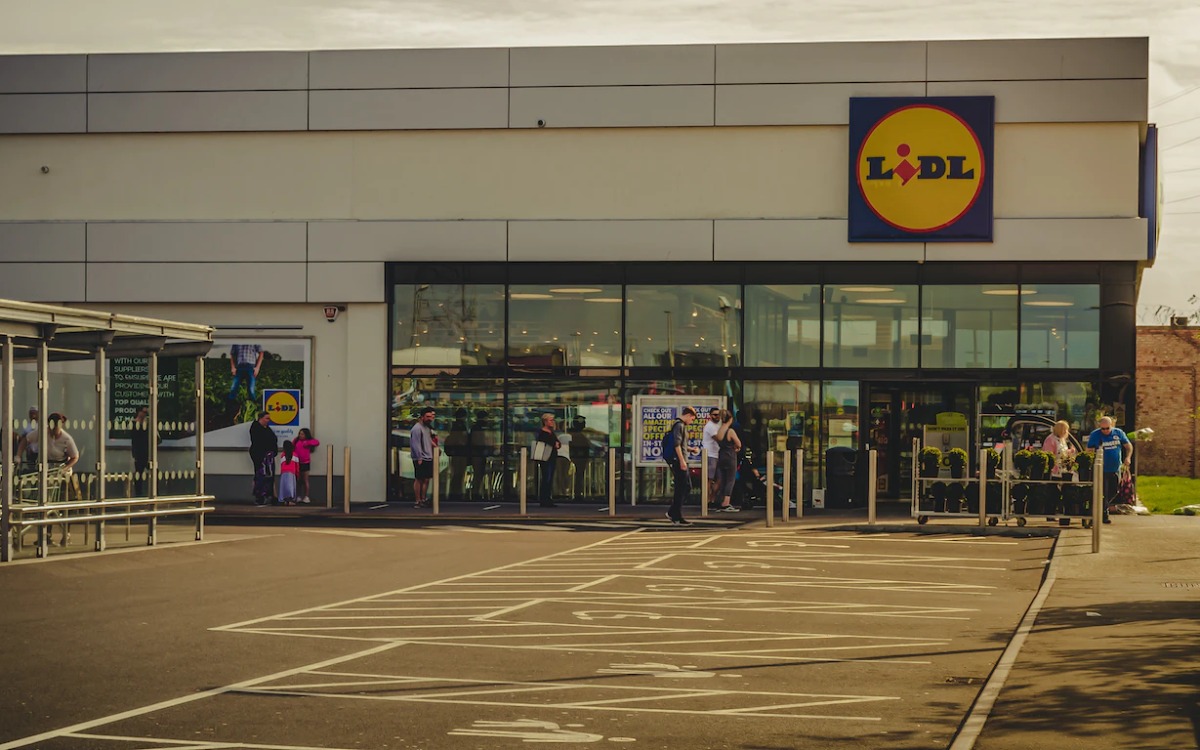 Vrouw mag de Lidl niet in vanwege deze aanname: ‘Dat brak mijn hart’